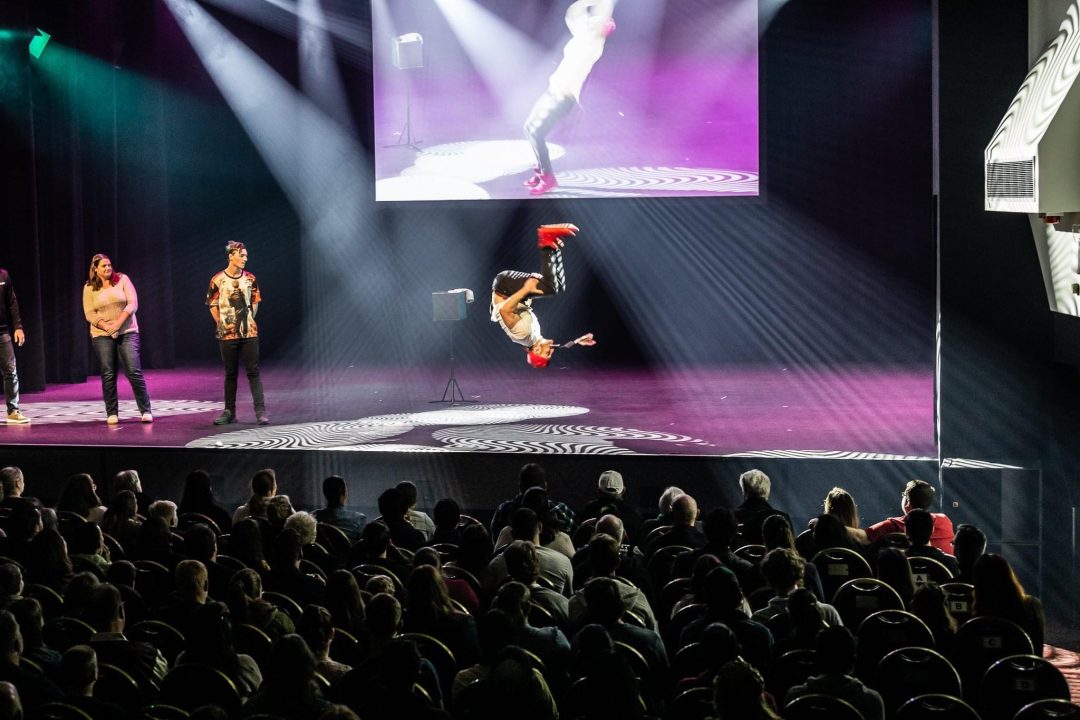 26D4F322-49DA-4EA3-BD08-6212B78FBFDA